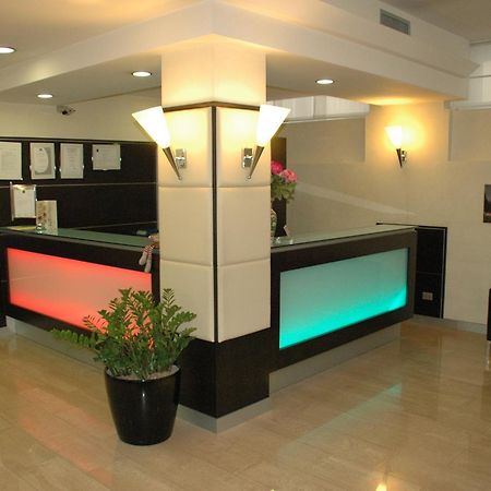 Hotel Kristall Corsico Ngoại thất bức ảnh