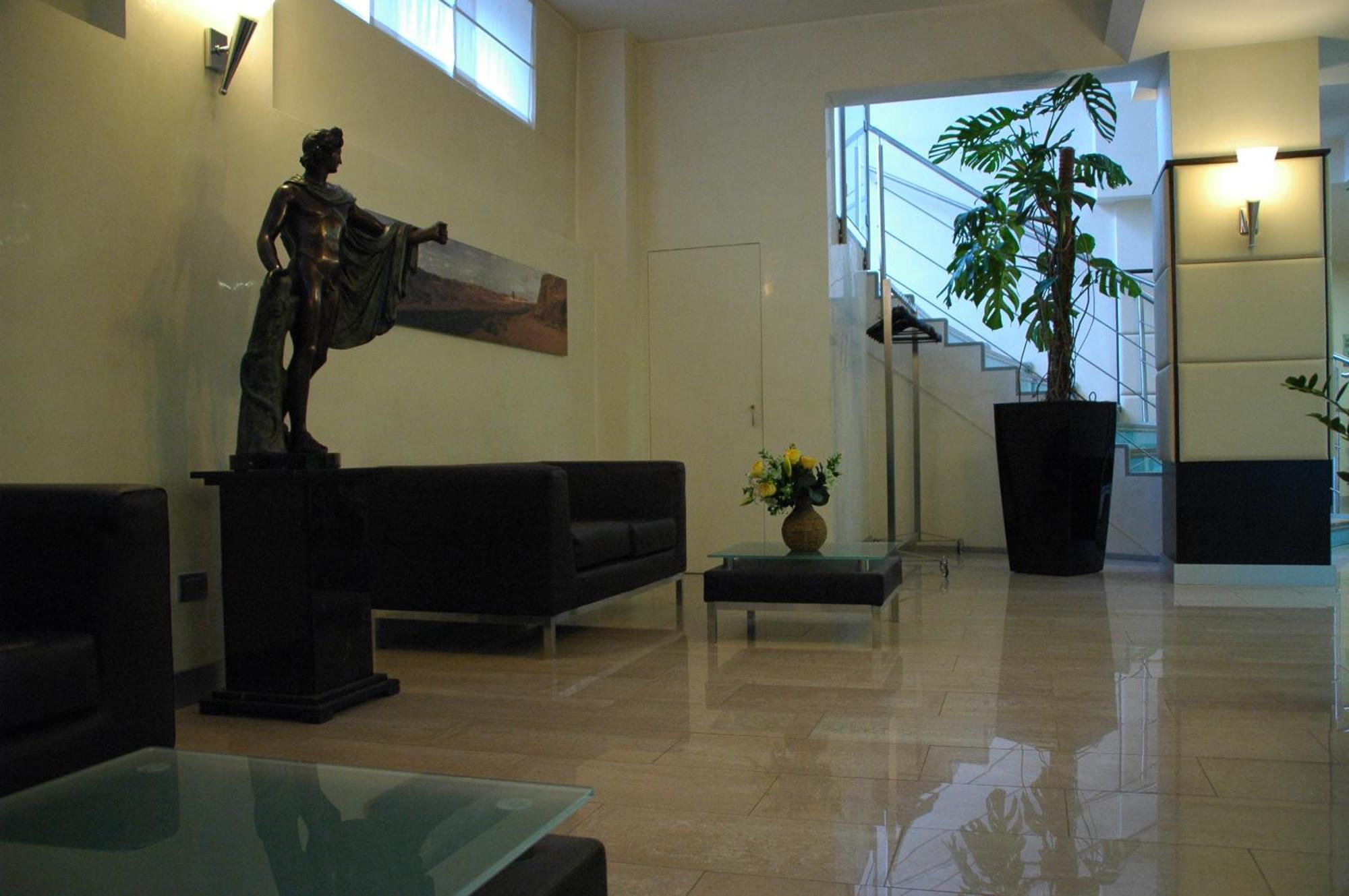 Hotel Kristall Corsico Ngoại thất bức ảnh